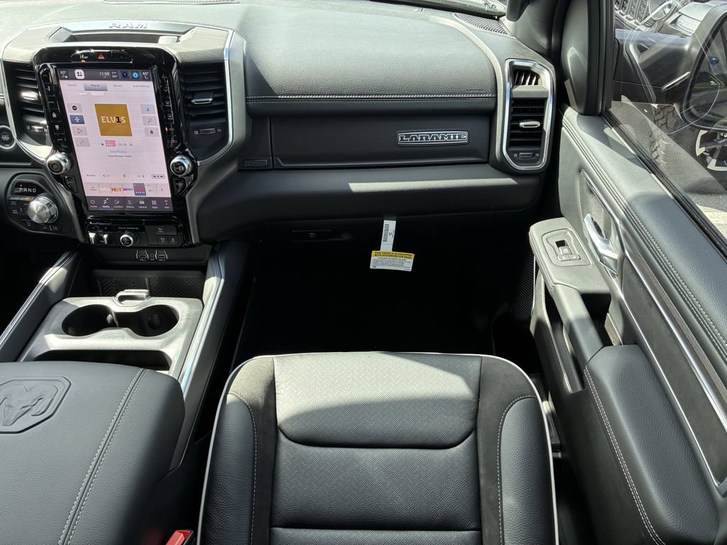 New 2026 RAM 1500 Laramie w/ Laramie Preferred Package AWD/4WD image 16