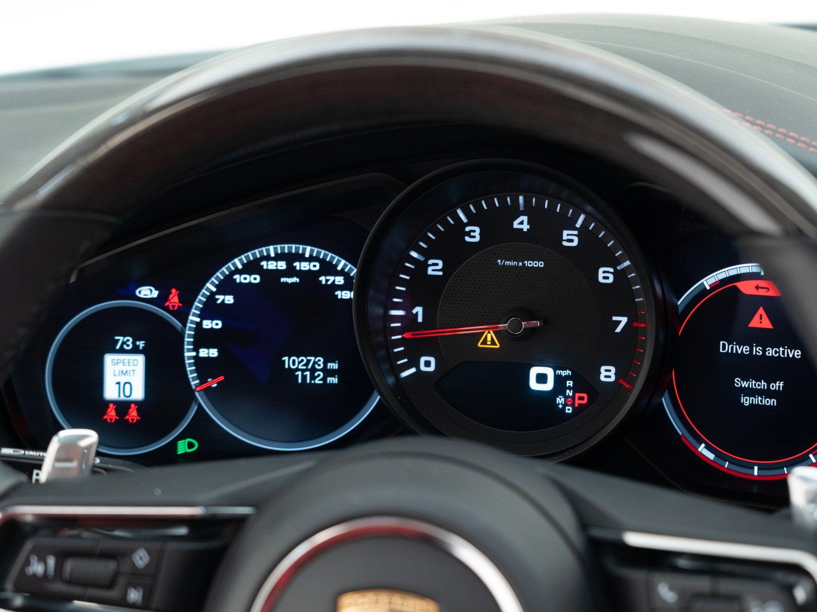 Certified 2023 Porsche Panamera Platinum Edition image 30