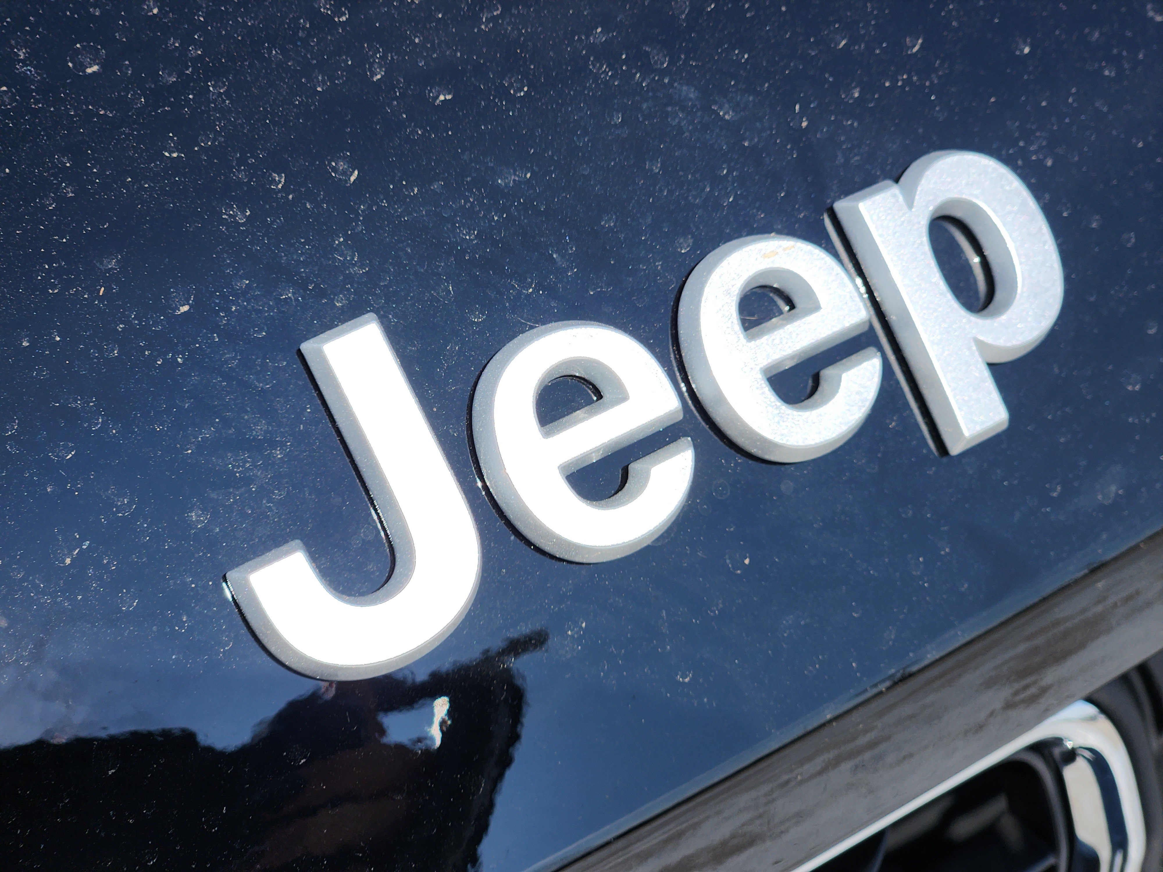 New 2027 Jeep Grand Cherokee Laredo X AWD/4WD image 7