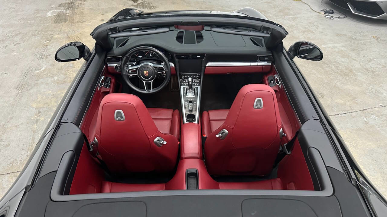 Used 2018 Porsche 911 Carrera image 36