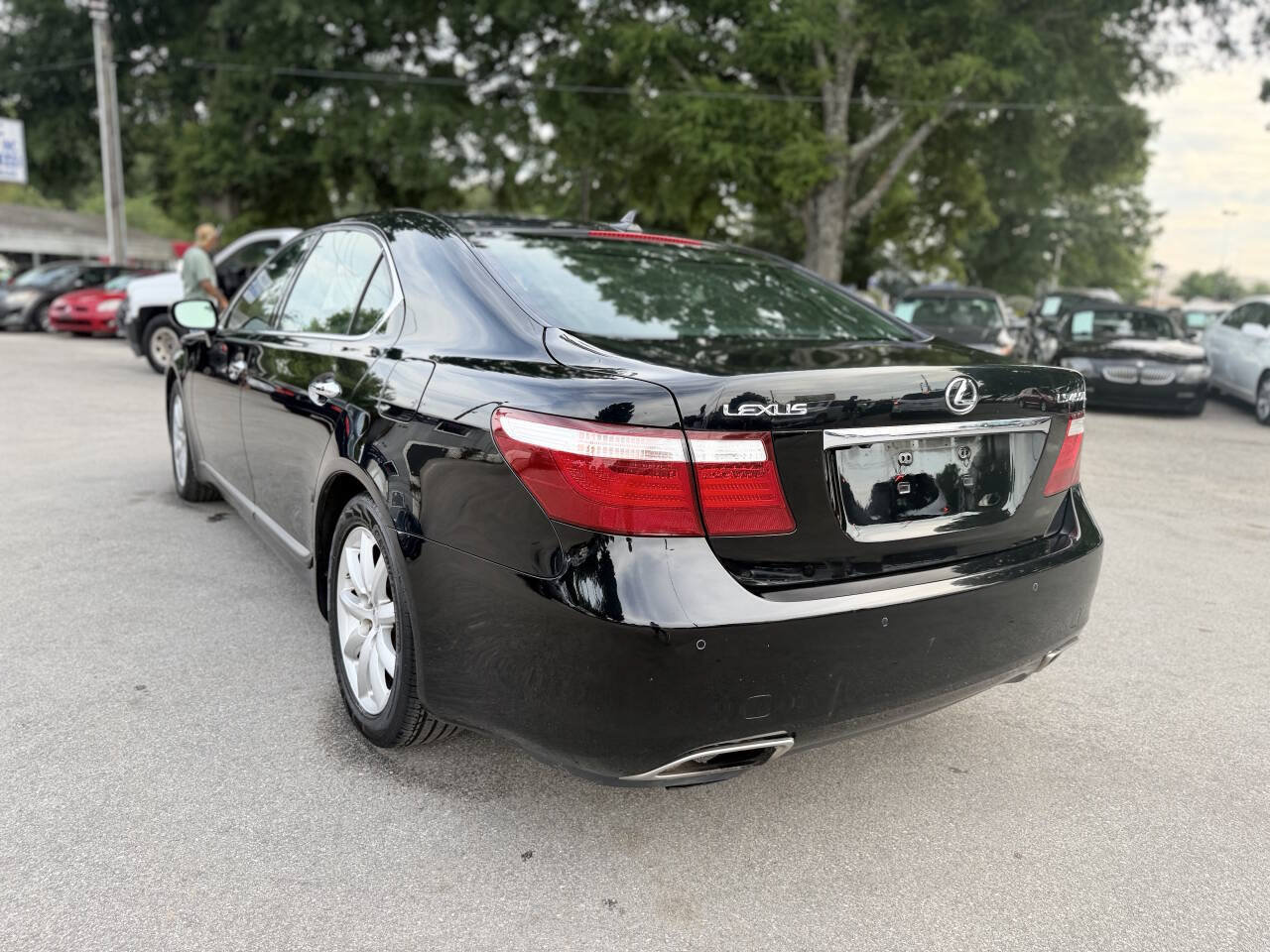 Used 2007 Lexus LS 460 L RWD image 7