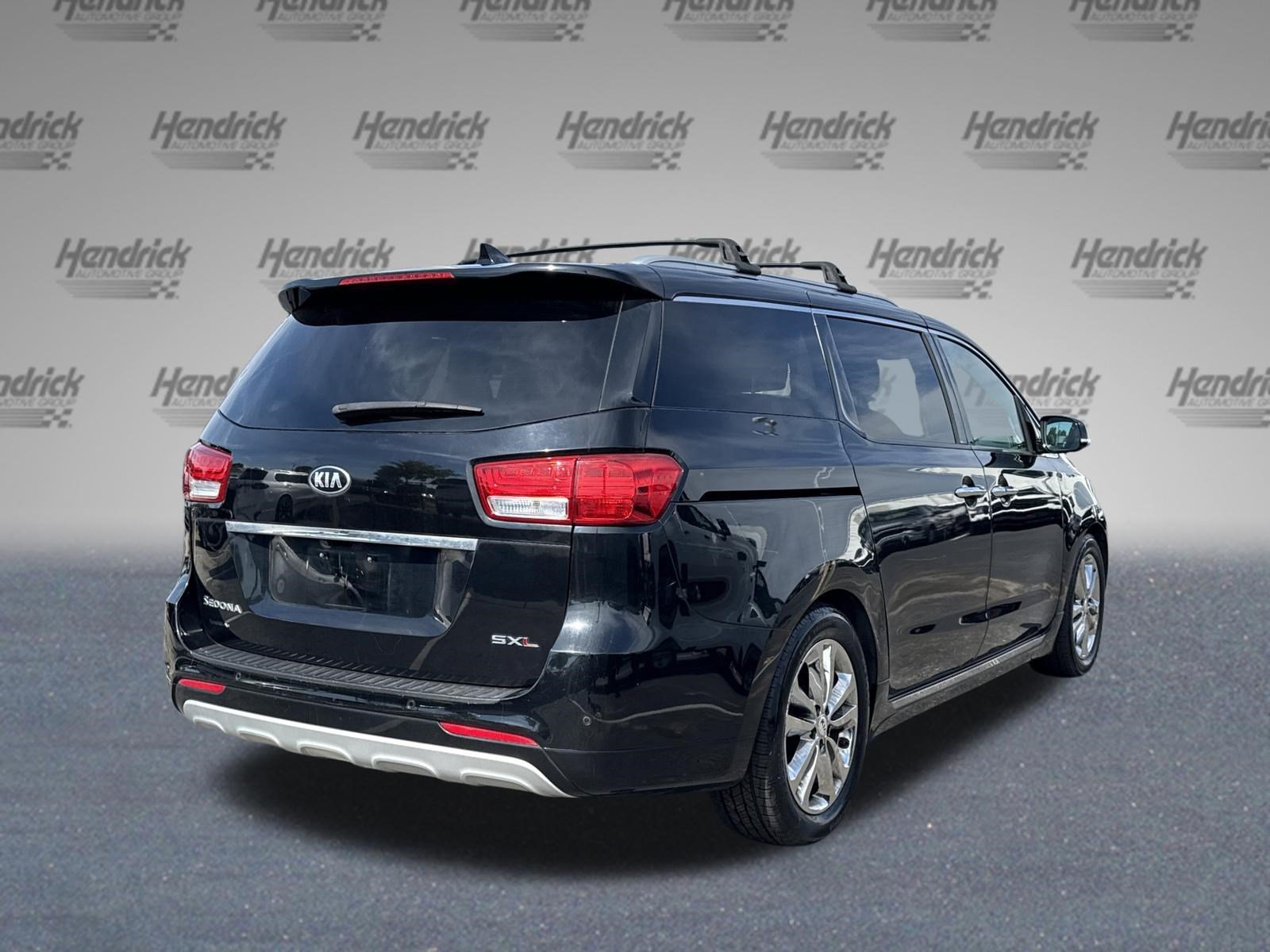 Used 2018 Kia Sedona SX Limited w/ SX Limited Prestige Package FWD image 9