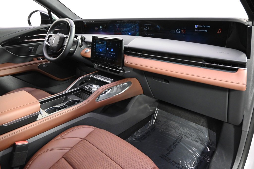 New 2026 Lincoln Nautilus Reserve w/ Jet Appearance Package image 15