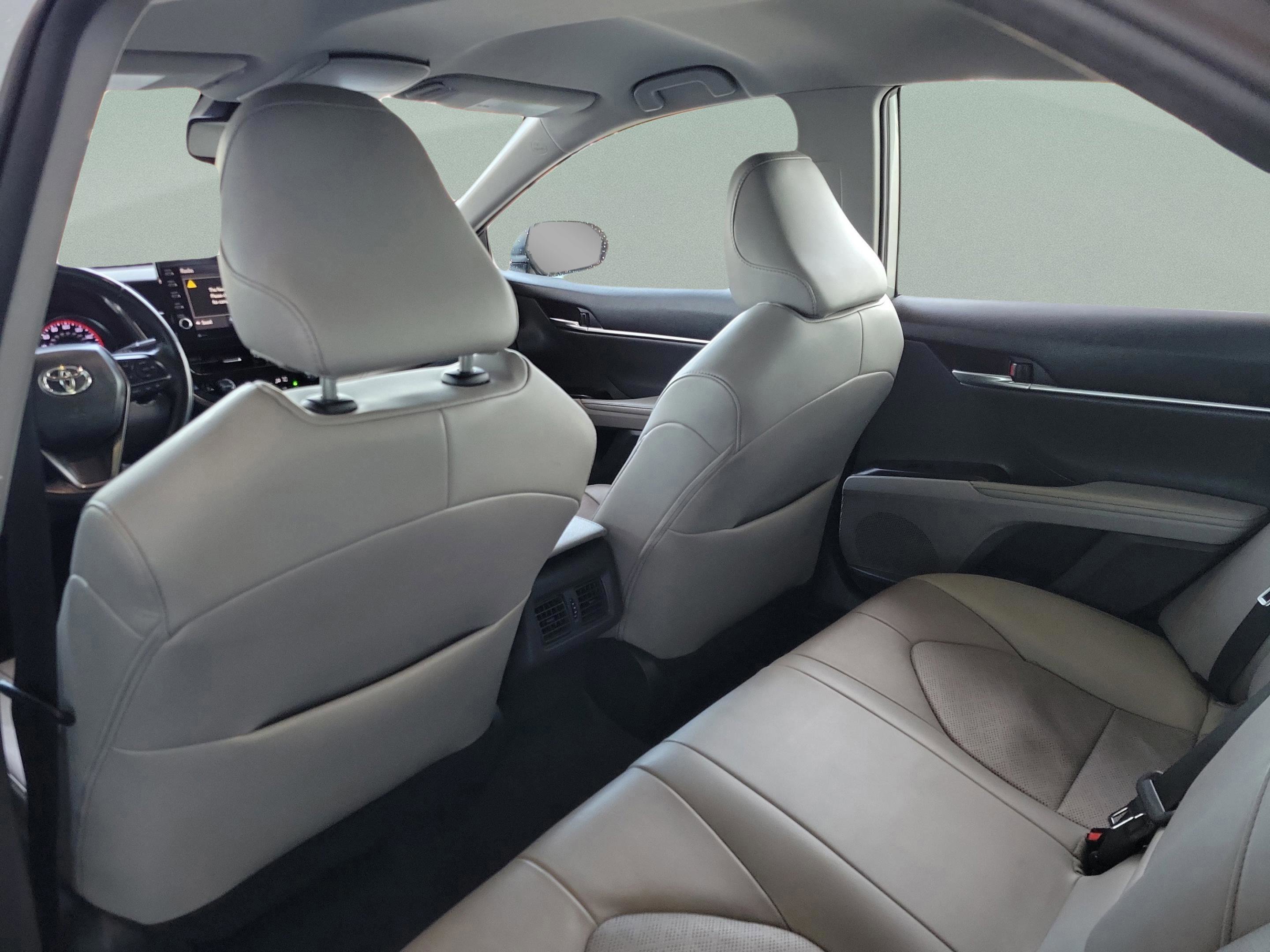 Used 2024 Toyota Camry XSE image 32