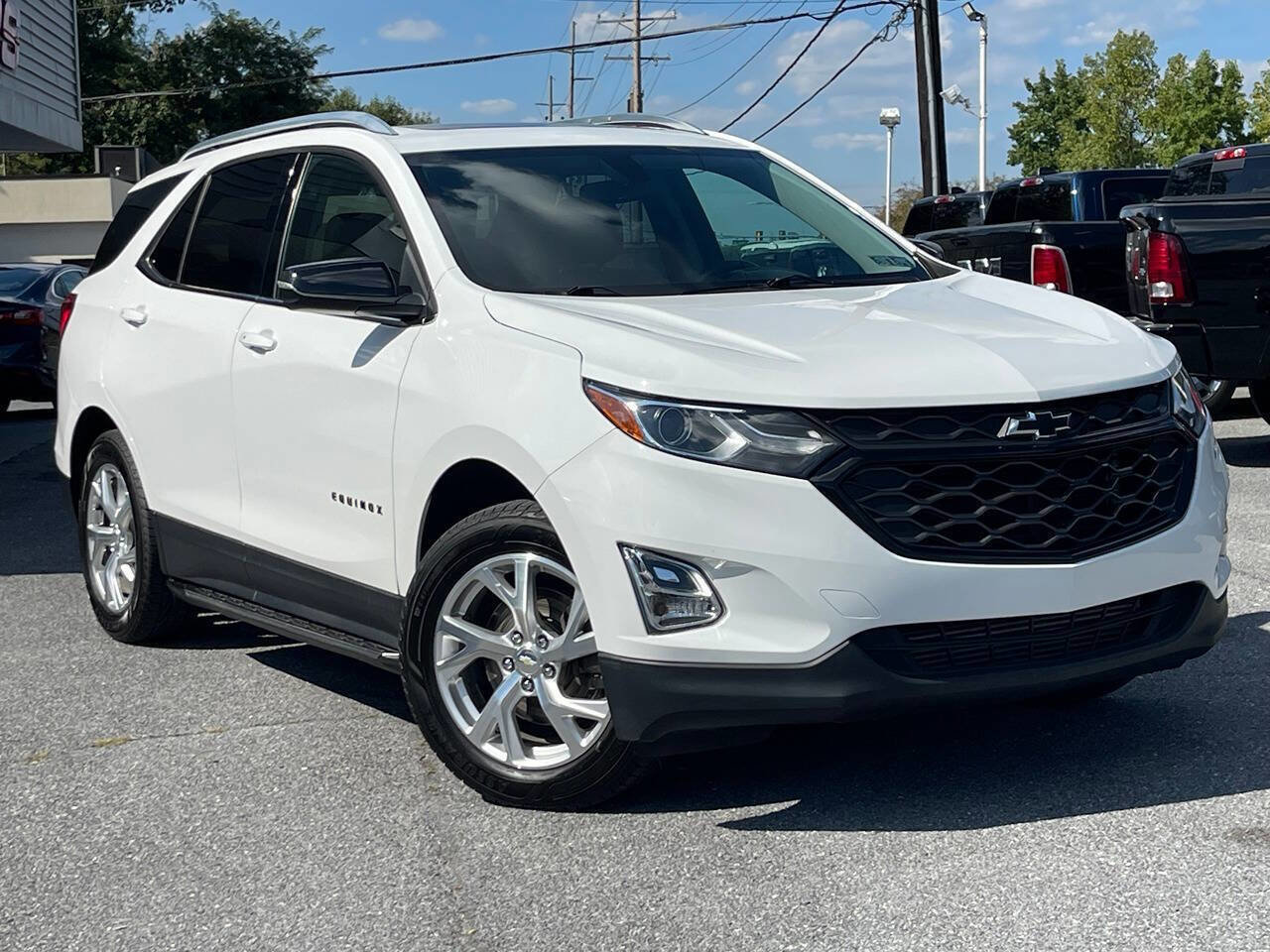 Used 2018 Chevrolet Equinox LT w/ Sun & Infotainment Package