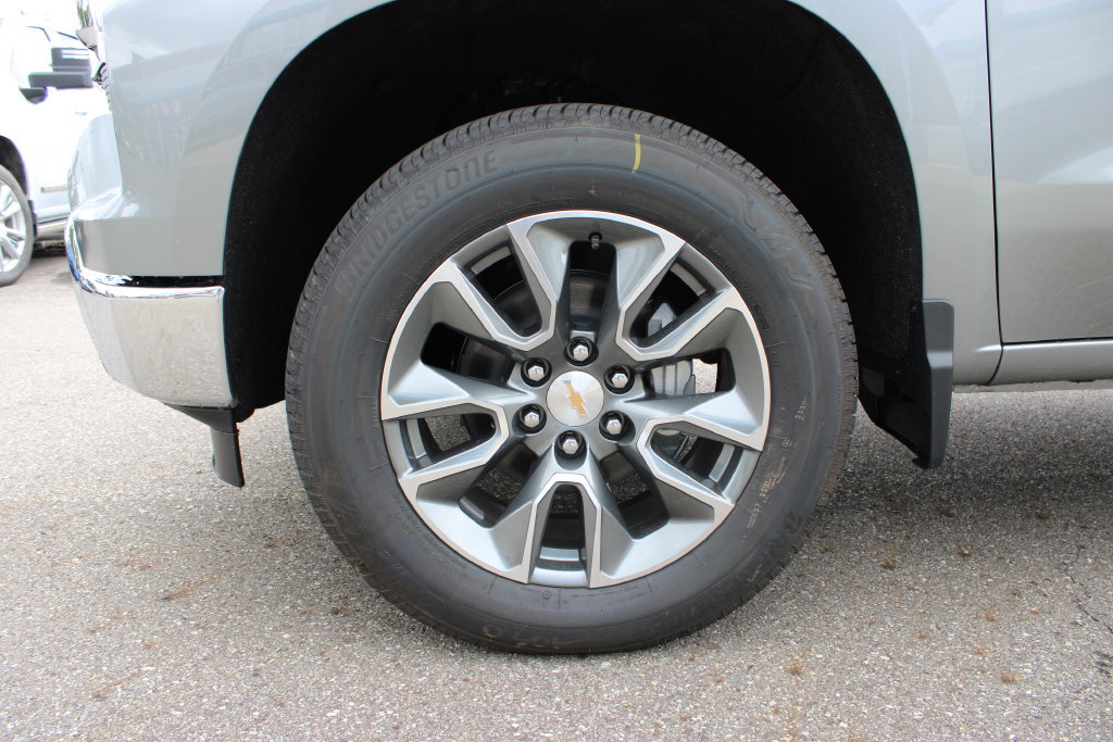 New 2026 Chevrolet Silverado 1500 LT w/ Safety Package AWD/4WD image 27