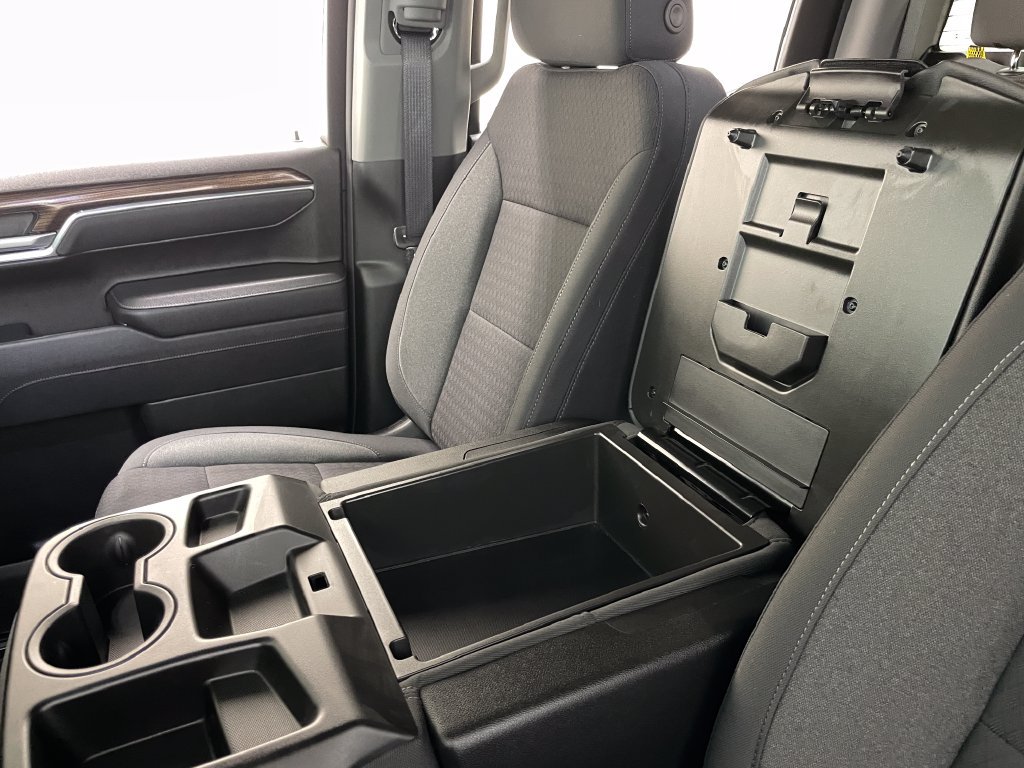 Certified 2025 Chevrolet Silverado 1500 LT AWD/4WD image 32