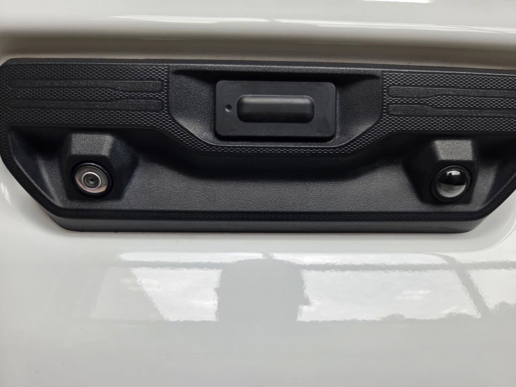 Used 2022 Chevrolet Silverado 2500 LTZ AWD/4WD image 14