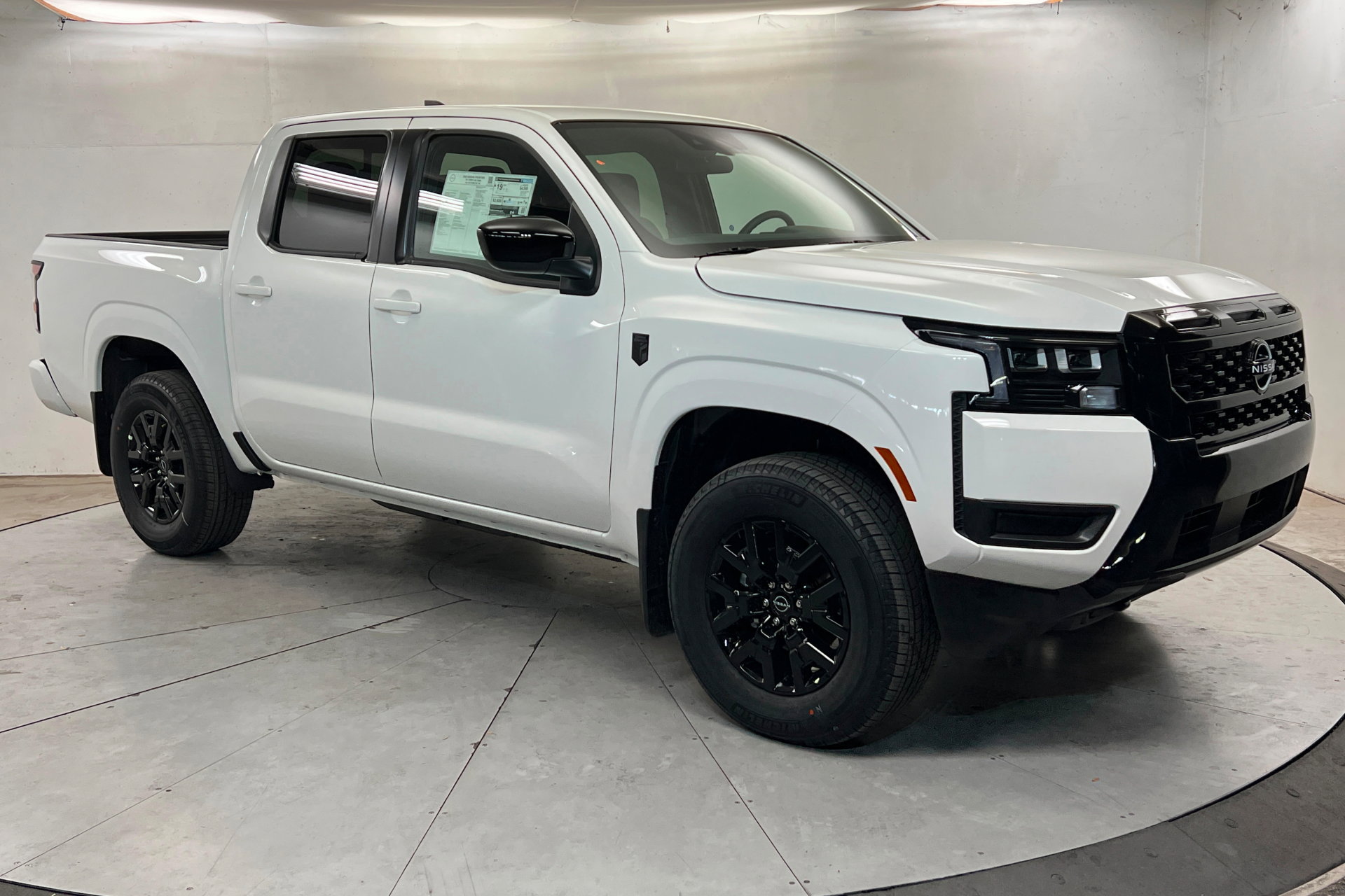 New 2026 Nissan Frontier SV w/ Tow Package AWD/4WD image 7