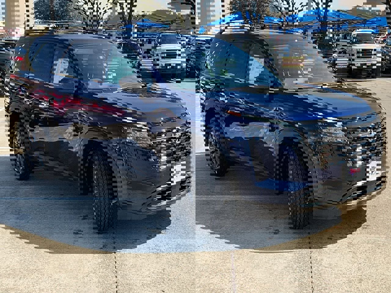 New 2026 Nissan Pathfinder SV image 4