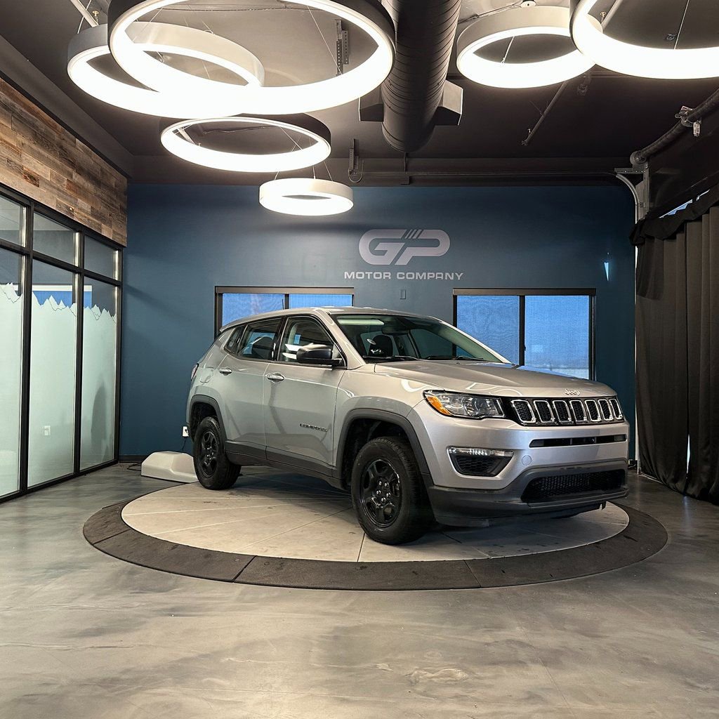 Used 2020 Jeep Compass Sport w/ Cold Weather Group AWD/4WD image 1