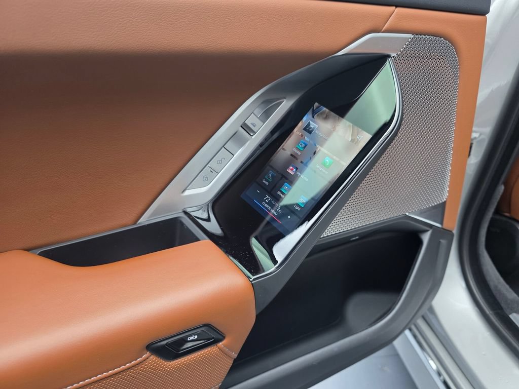 Certified 2023 BMW i7 xDrive60 AWD/4WD image 16