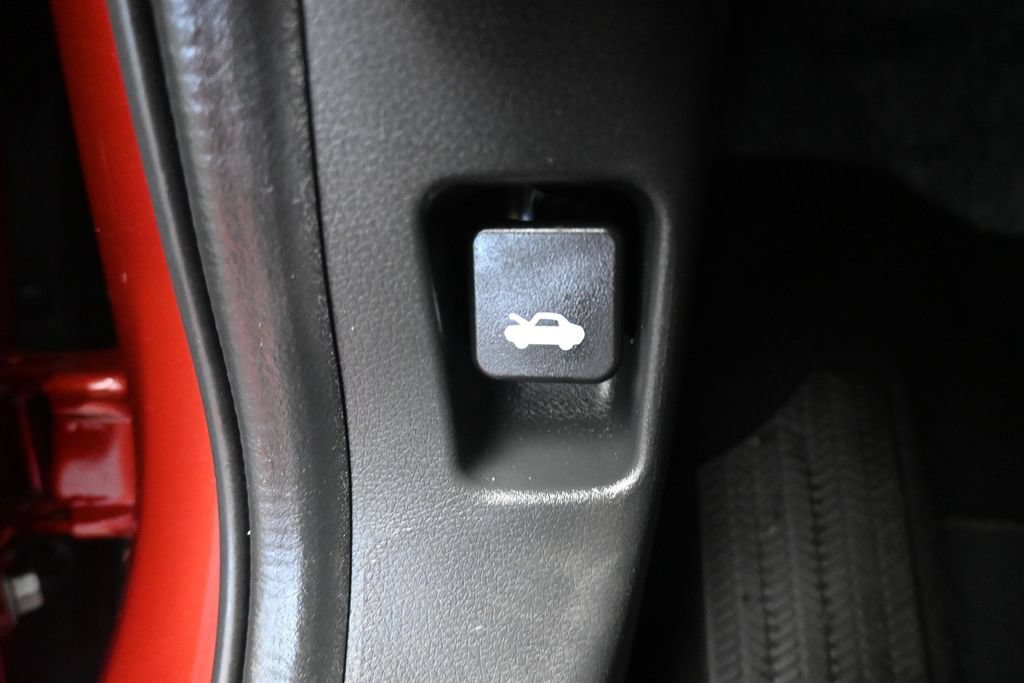 Used 2019 Honda Civic Touring image 30