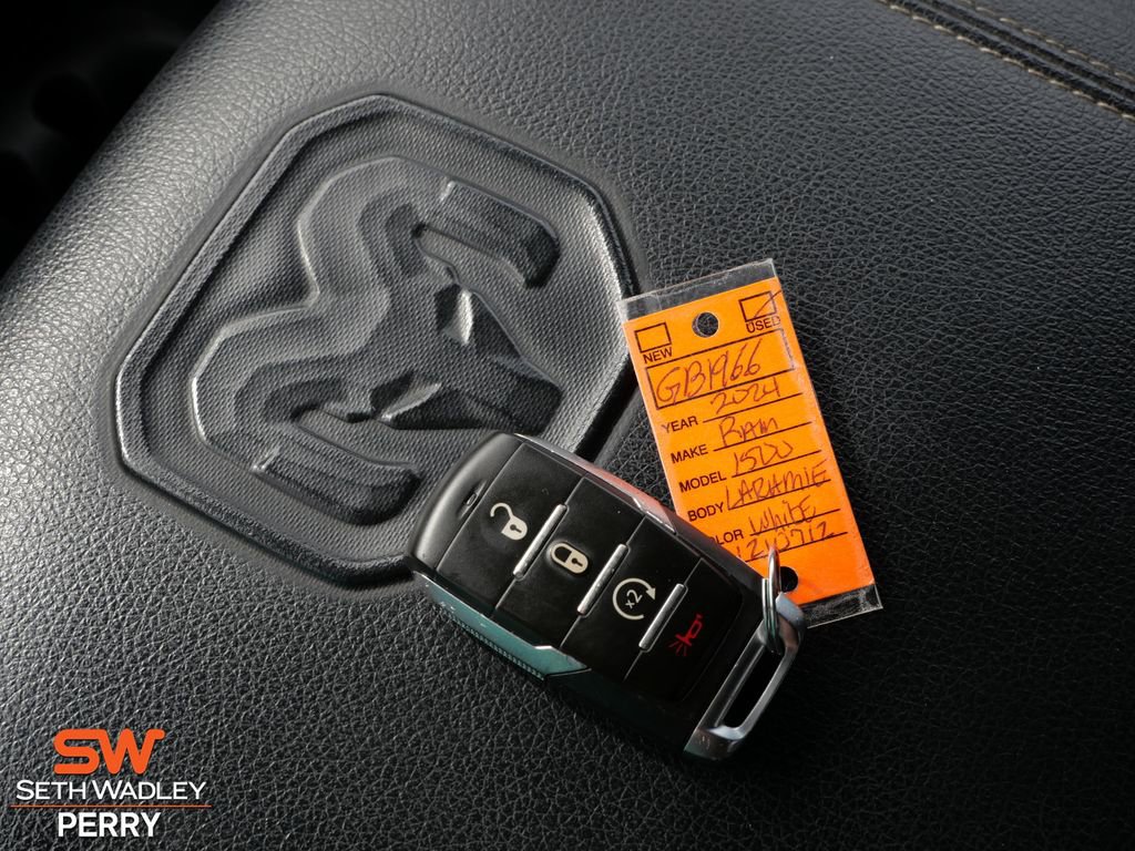 Used 2024 RAM 1500 Laramie image 30