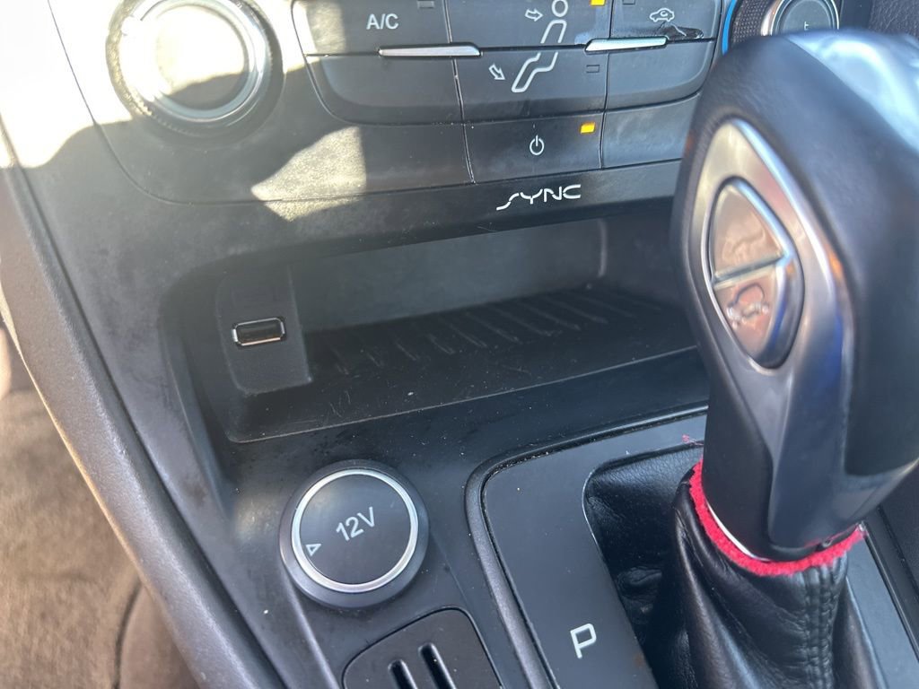 Used 2015 Ford Focus SE image 6