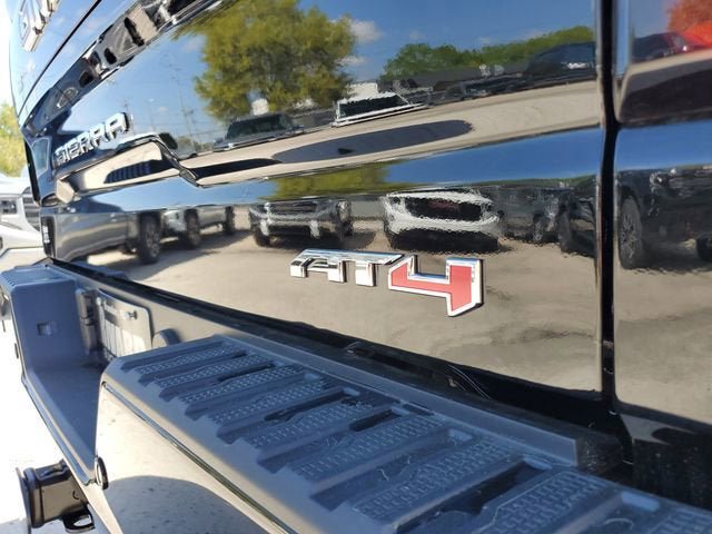 New 2026 GMC Sierra 1500 AT4 w/ AT4 Premium Package AWD/4WD image 9