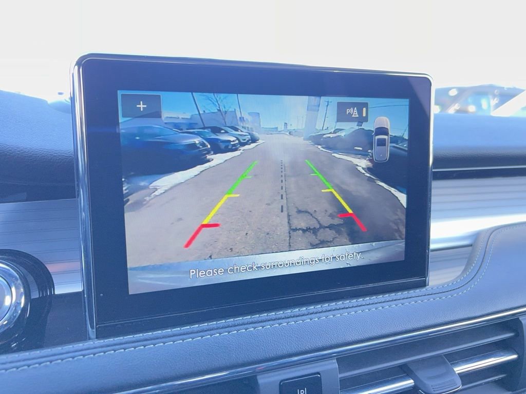 Used 2022 Lincoln Corsair Standard w/ Equipment Group 101A image 14