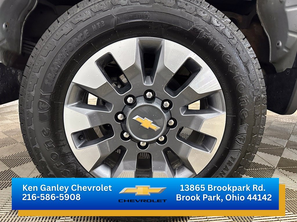 Certified 2022 Chevrolet Silverado 2500 Custom w/ Custom Value Package AWD/4WD image 28