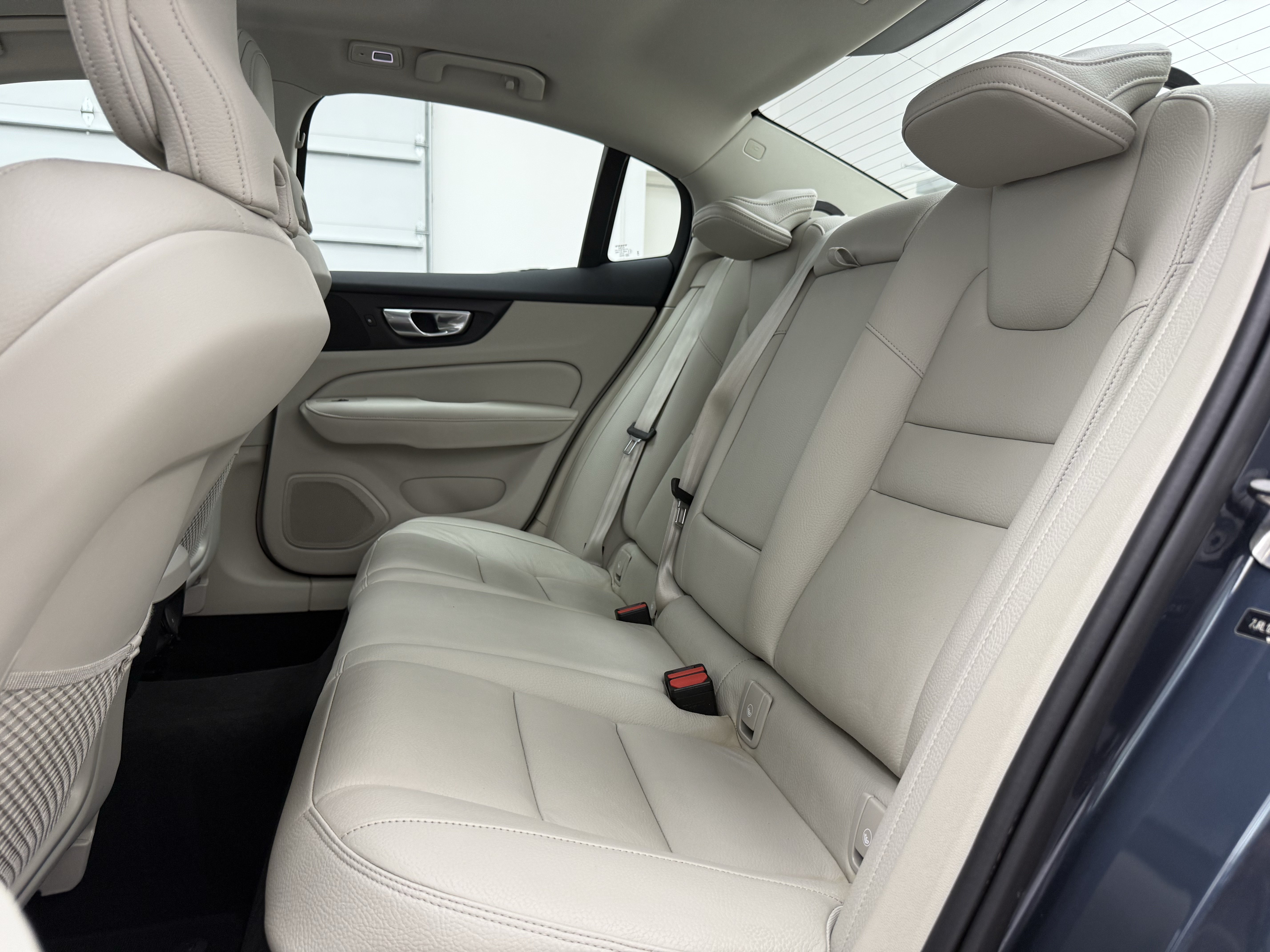 Certified 2024 Volvo S60 B5 Plus FWD image 26