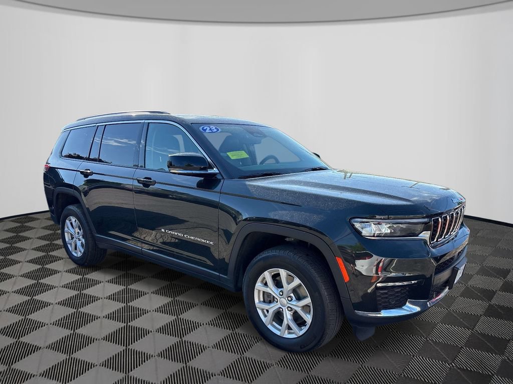 Used 2023 Jeep Grand Cherokee L Limited w/ Luxury Tech Group II AWD/4WD image 5