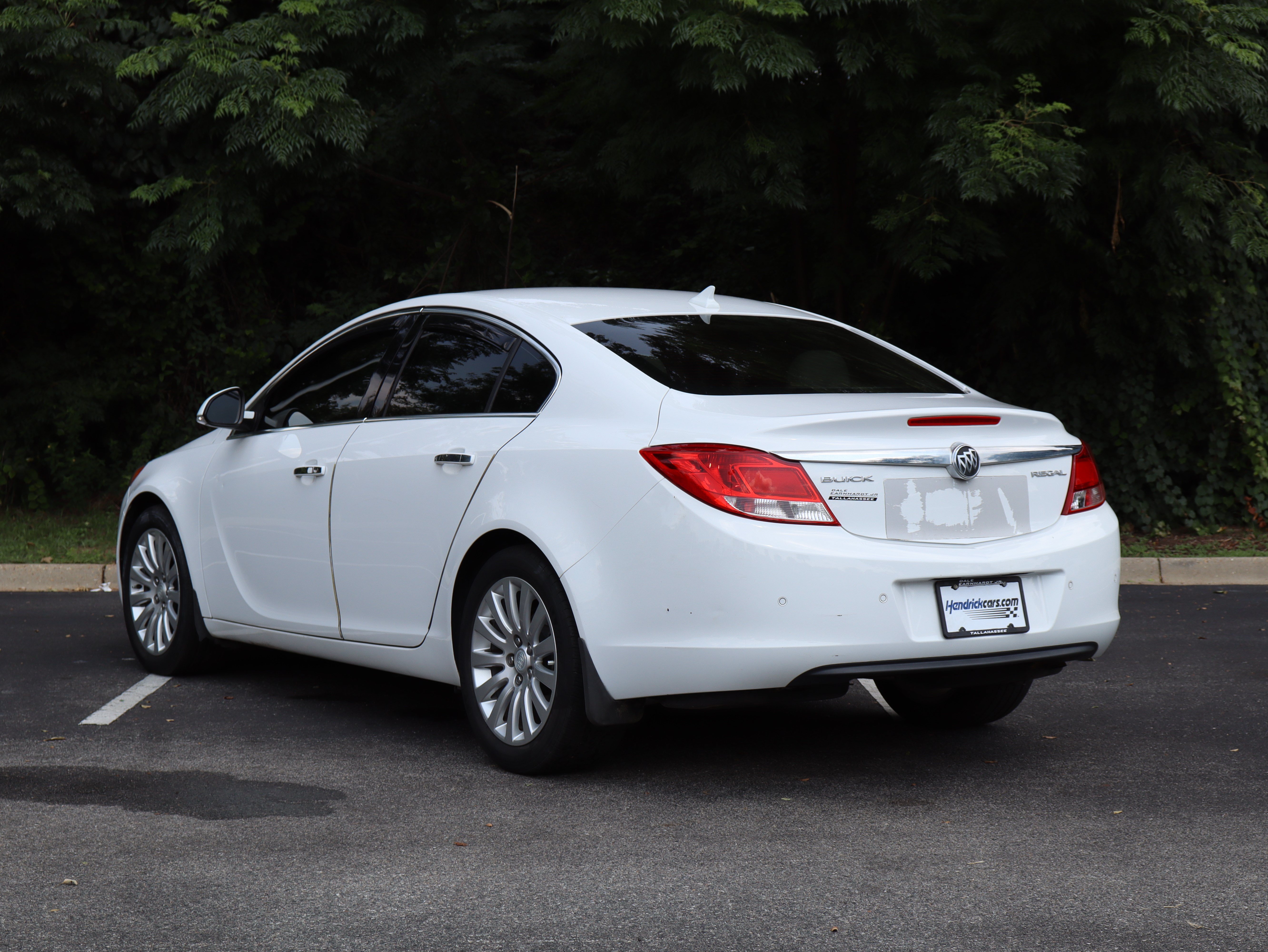 Used 2012 Buick Regal Premium FWD image 7