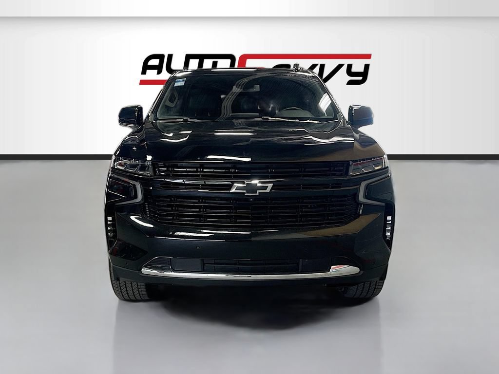 Used 2024 Chevrolet Suburban RST w/ Sport Performance Package AWD/4WD image 2