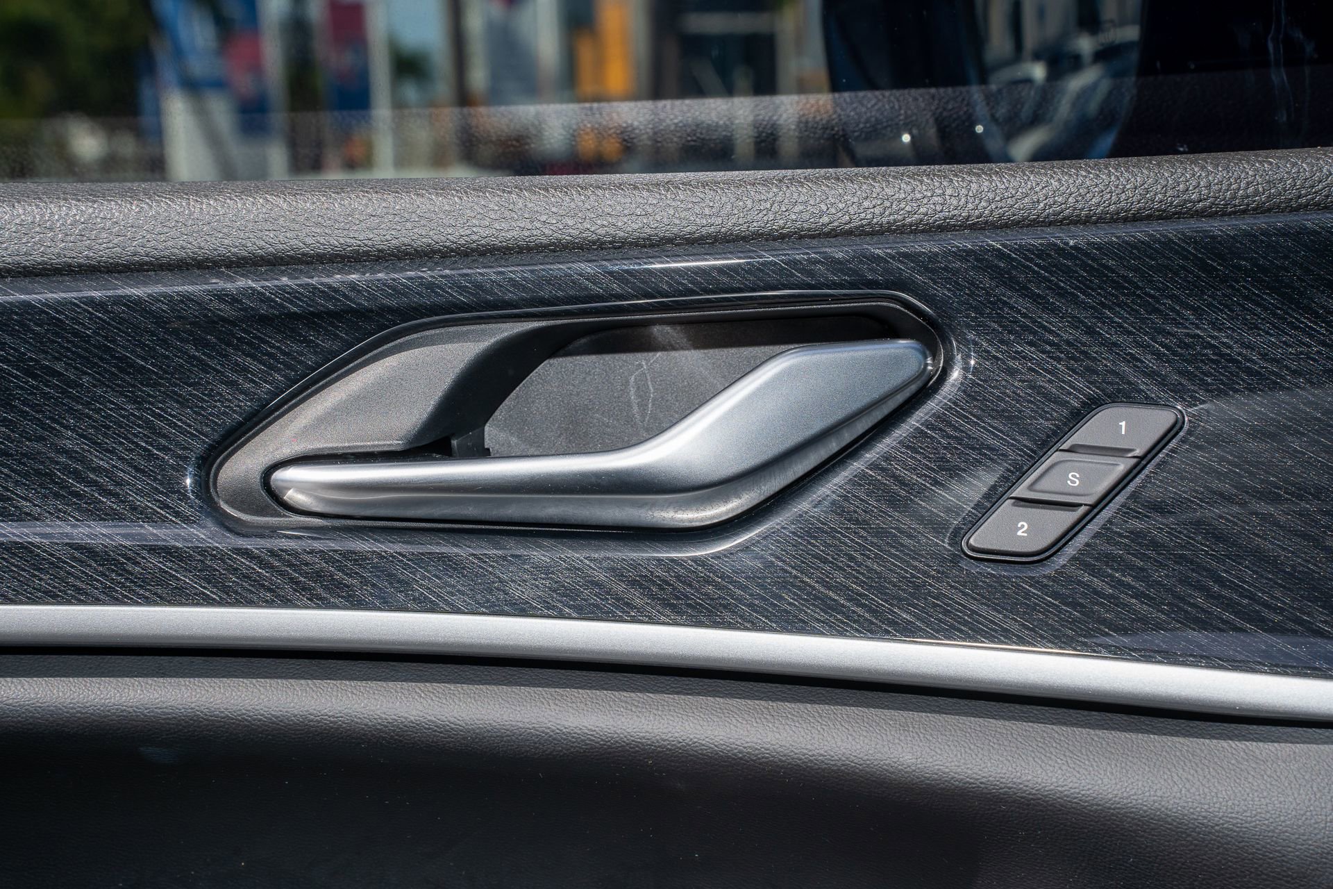 Used 2023 Jeep Grand Cherokee Trailhawk w/ Luxury Tech Group III image 28