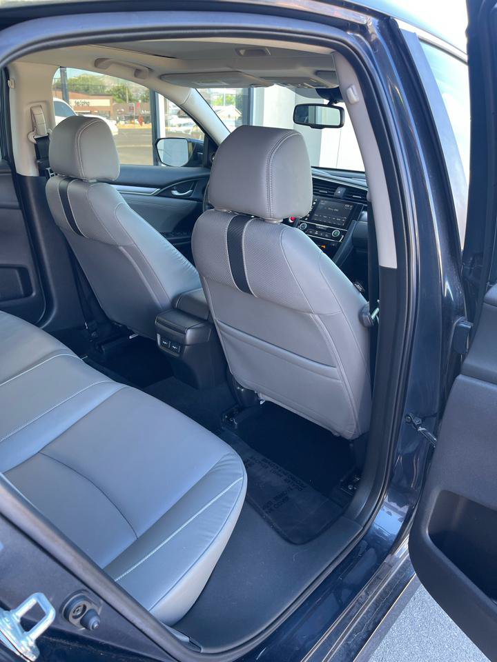 Used 2018 Honda Civic Touring image 18