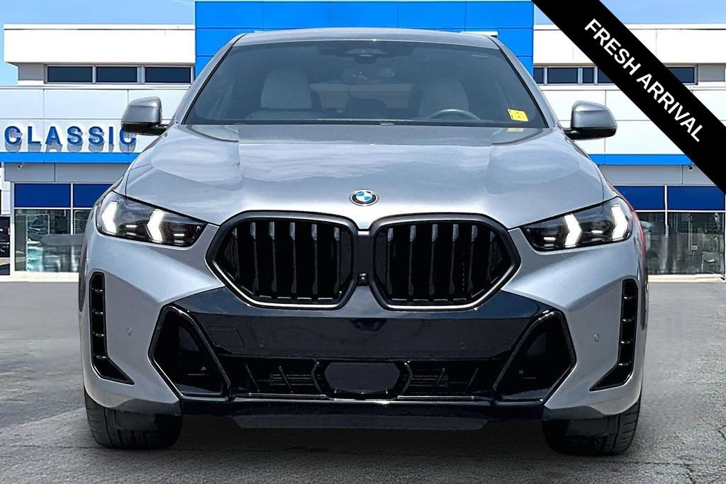 Used 2024 BMW X6 xDrive40i w/ Executive Package AWD/4WD image 18