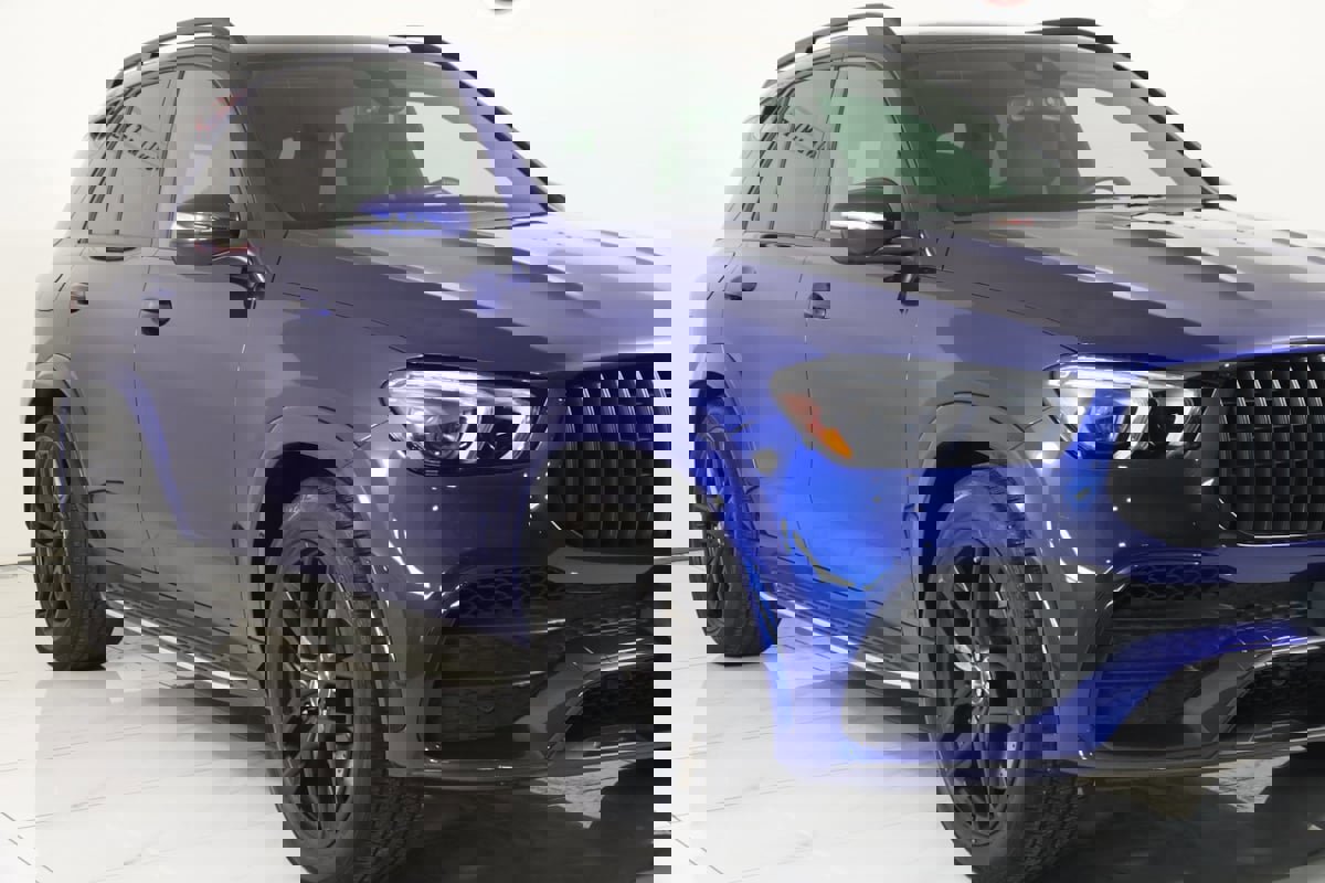 Used 2022 Mercedes-Benz GLE 53 AMG 4MATIC w/ 3rd Row Seat Package image 55