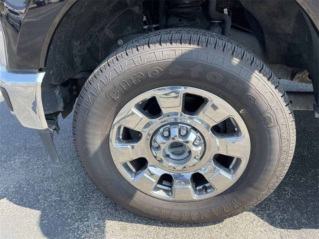 Used 2023 Ford F350 Lariat w/ Chrome Package image 10