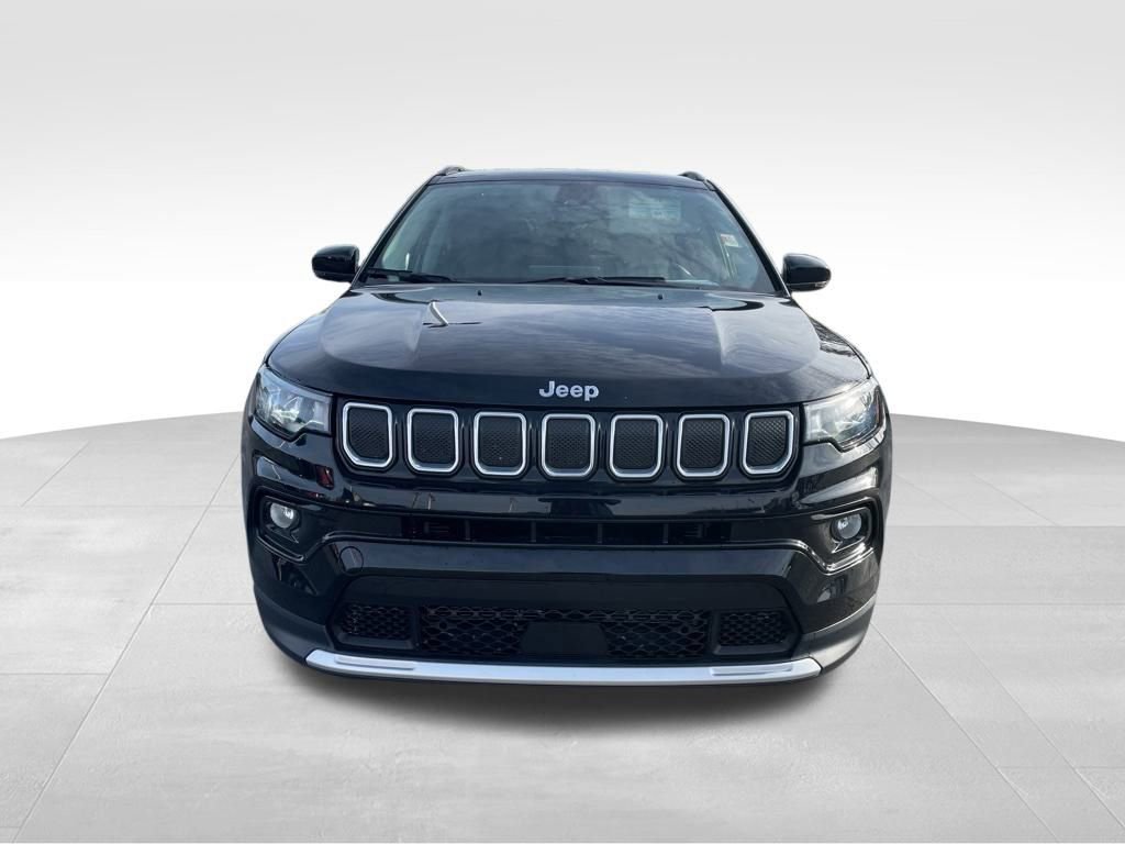 Used 2022 Jeep Compass Limited image 8