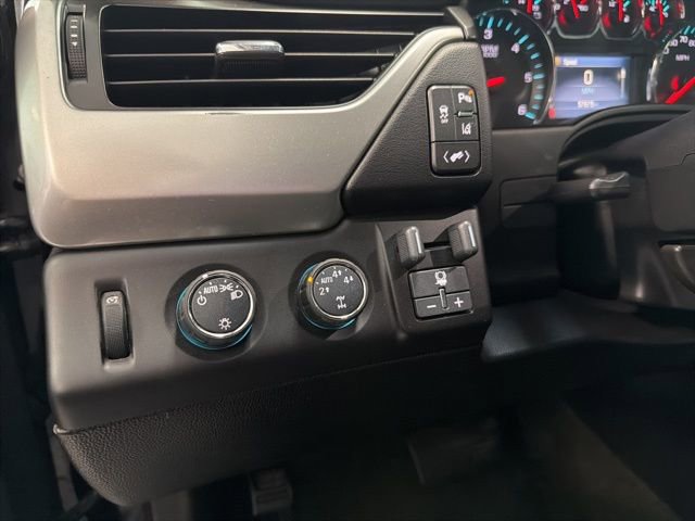 Used 2015 Chevrolet Suburban LT w/ Max Trailering Package image 17