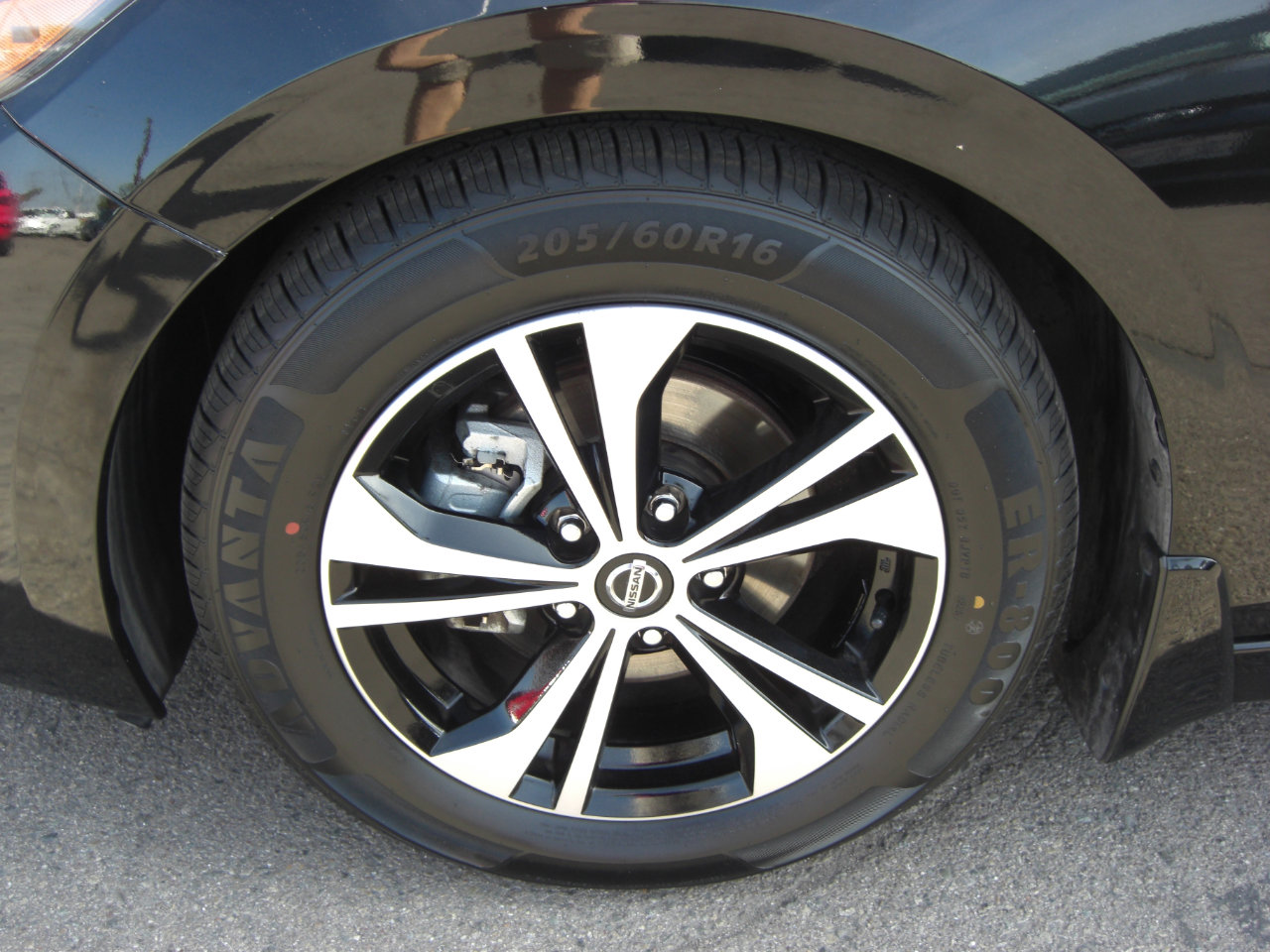 Used 2020 Nissan Sentra SV image 4