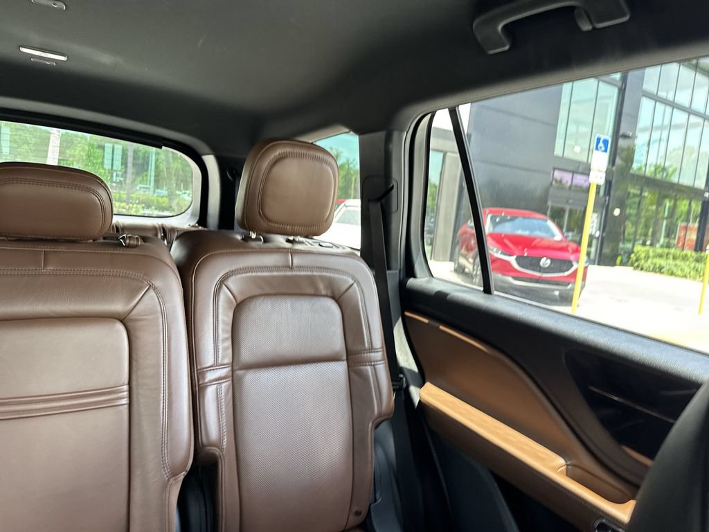 Used 2020 Lincoln Aviator Reserve RWD image 19