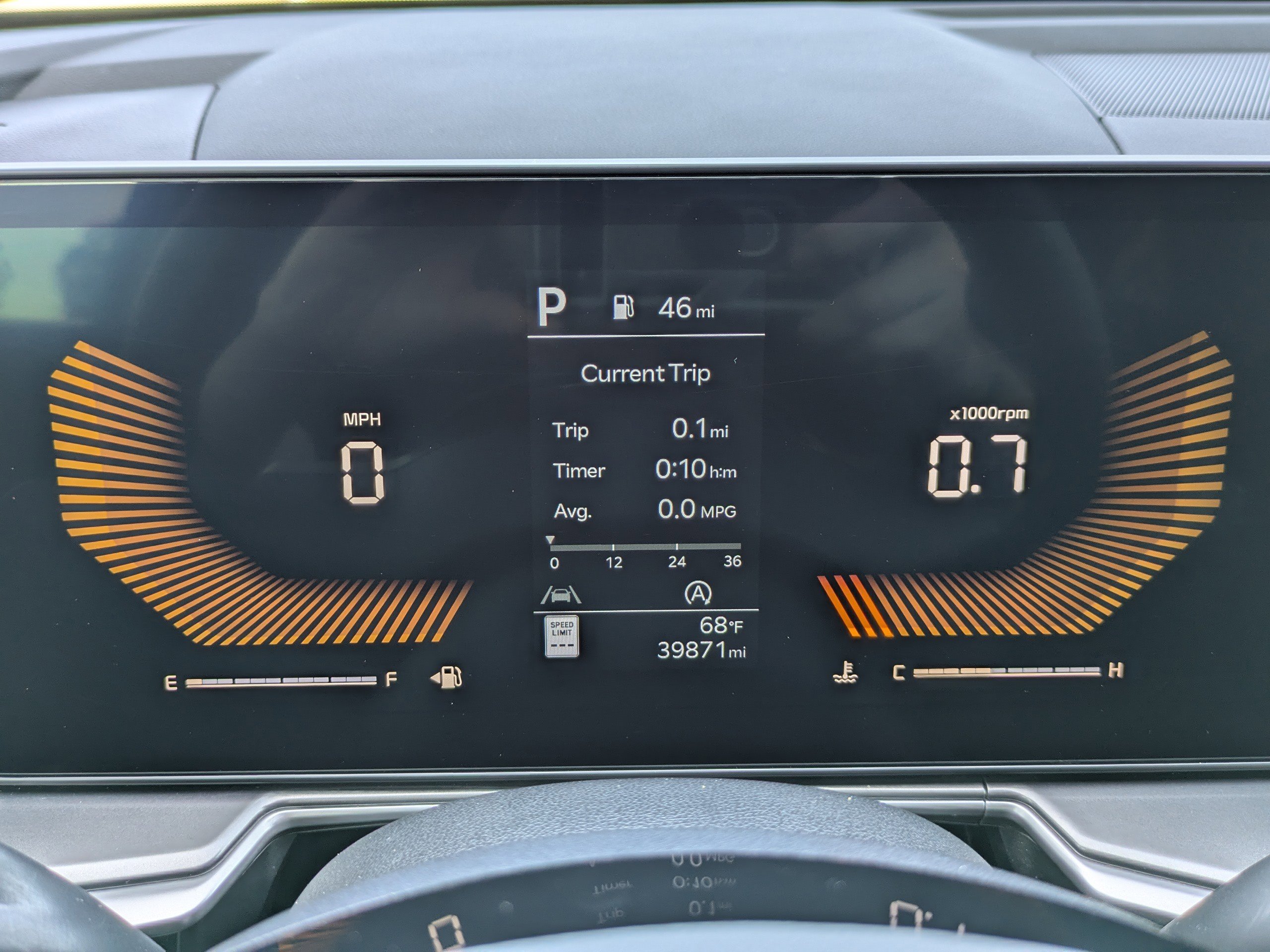 Used 2024 Kia Sorento LX image 29