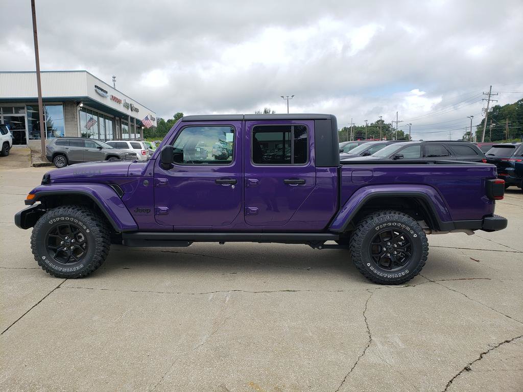 New 2026 Jeep Gladiator Sport AWD/4WD image 6