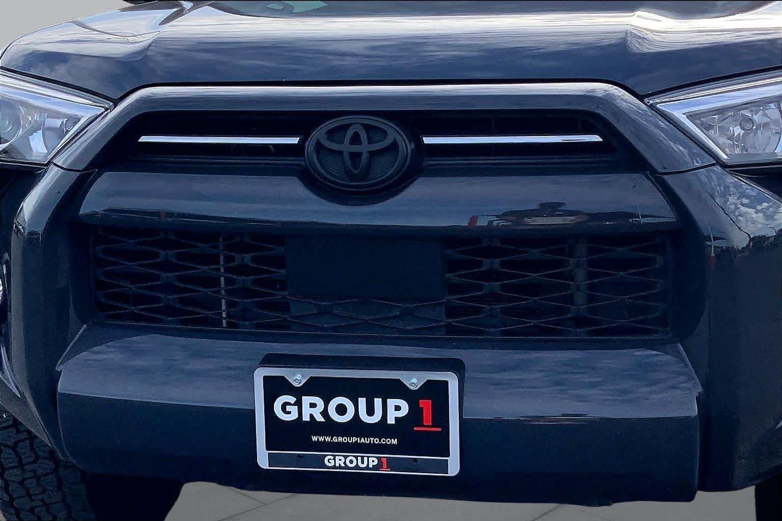 Used 2024 Toyota 4Runner SR5 Premium w/ Moonroof Package AWD/4WD image 30