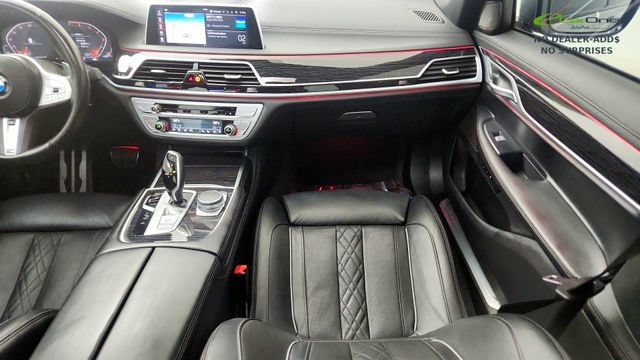 Used 2022 BMW 750i xDrive w/ M Sport Package AWD/4WD image 49