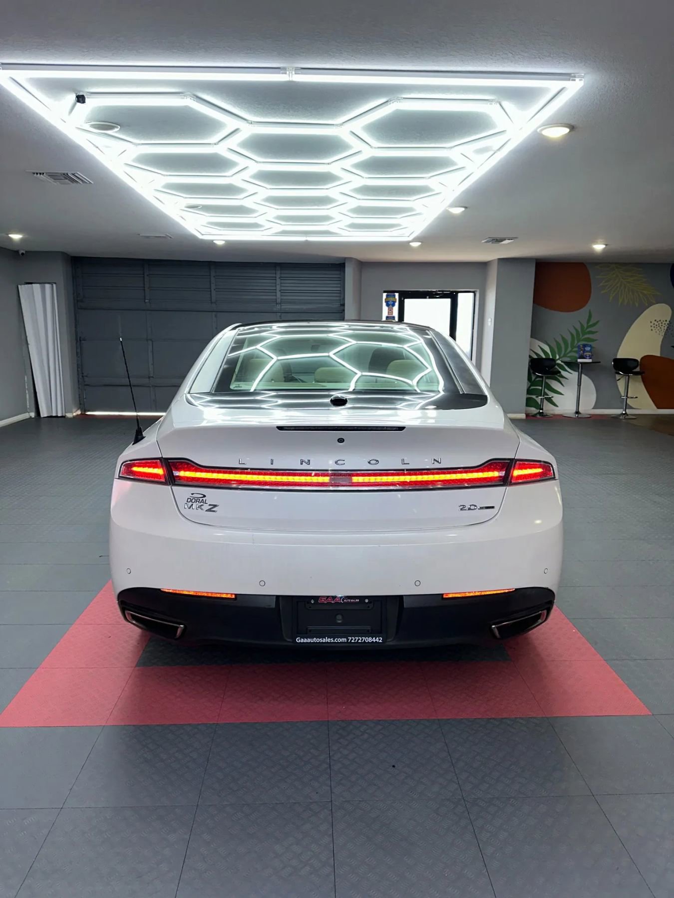 Used 2014 Lincoln MKZ w/ Equipment Group 101A Select image 5