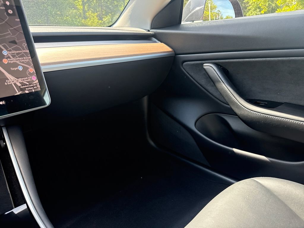 Used 2019 Tesla Model 3 Long Range AWD/4WD image 17