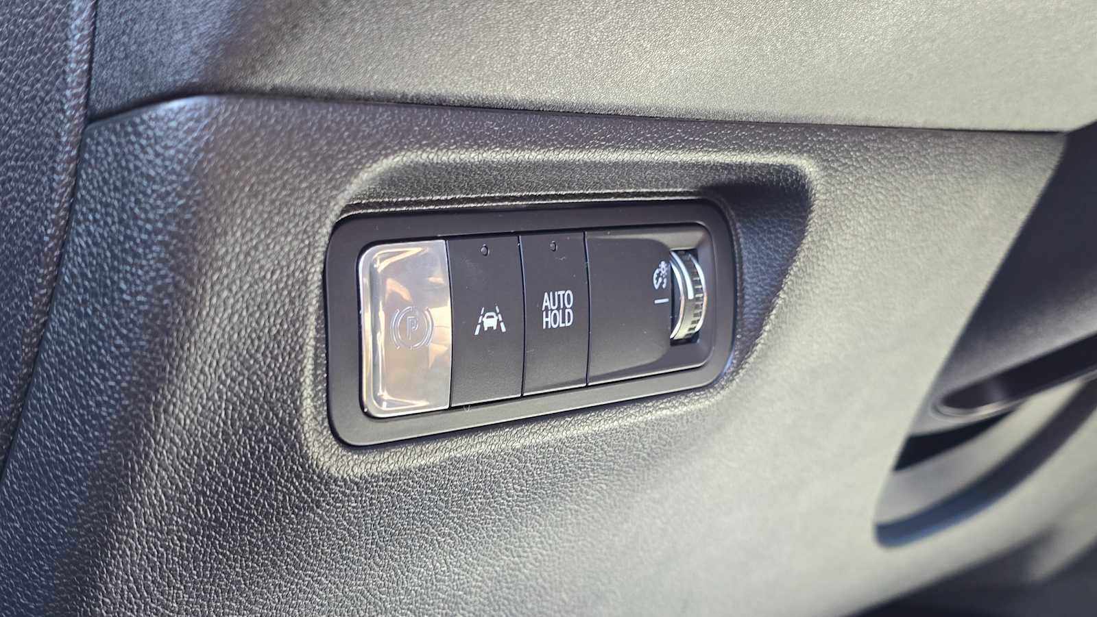 Used 2024 Honda Prologue EX image 24