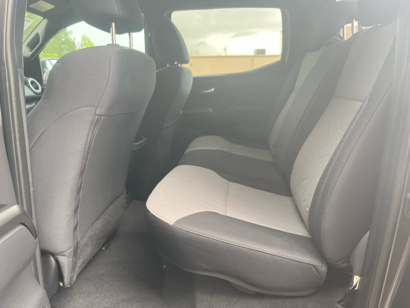 Used 2023 Toyota Tacoma TRD Off-Road w/ Technology Package image 6