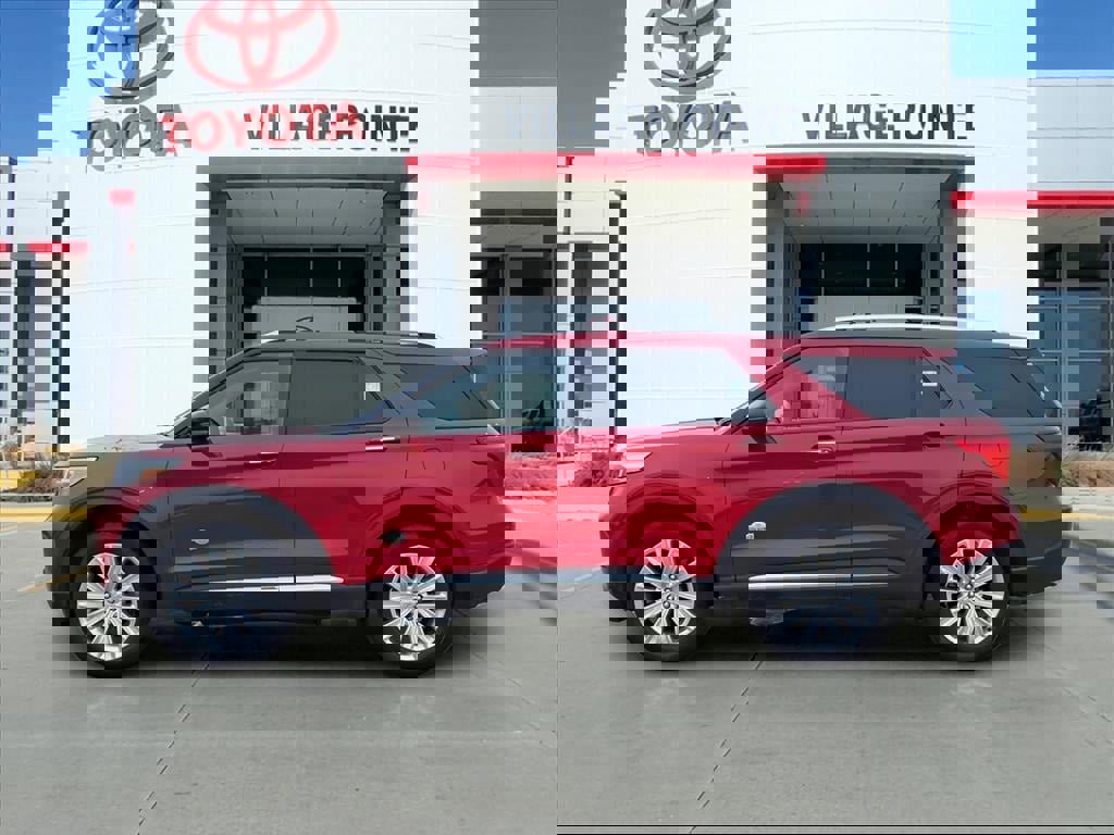 Used 2022 Ford Explorer King Ranch w/ Class IV Trailer Tow Package image 2