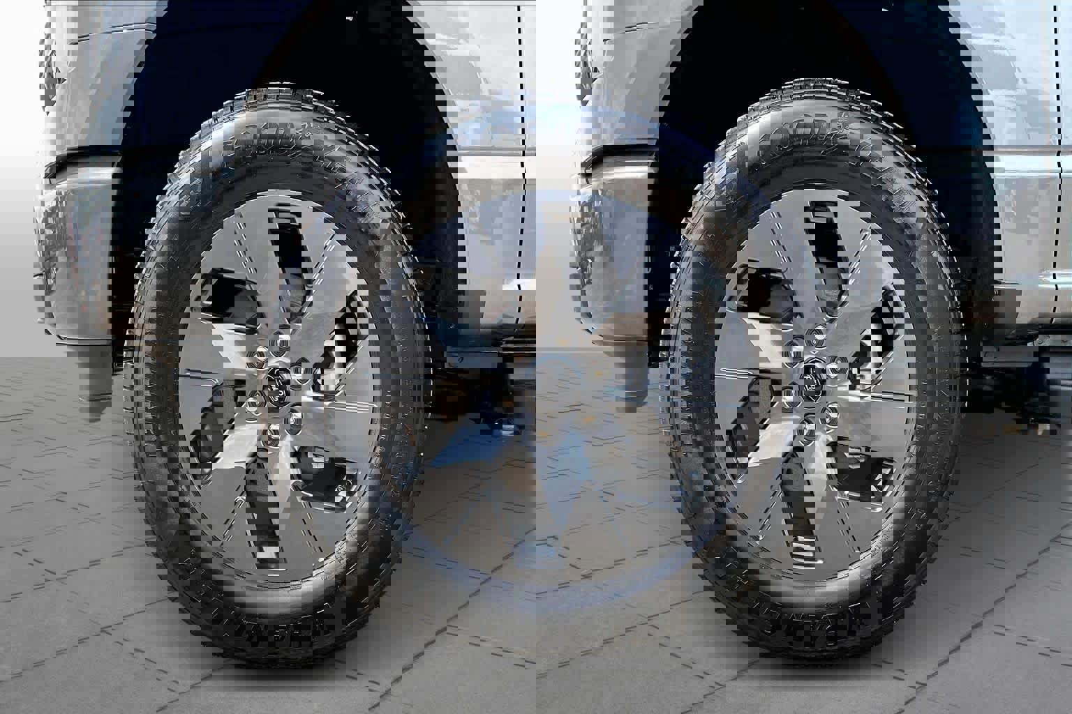 Certified 2025 Ford F150 Lightning Flash image 10