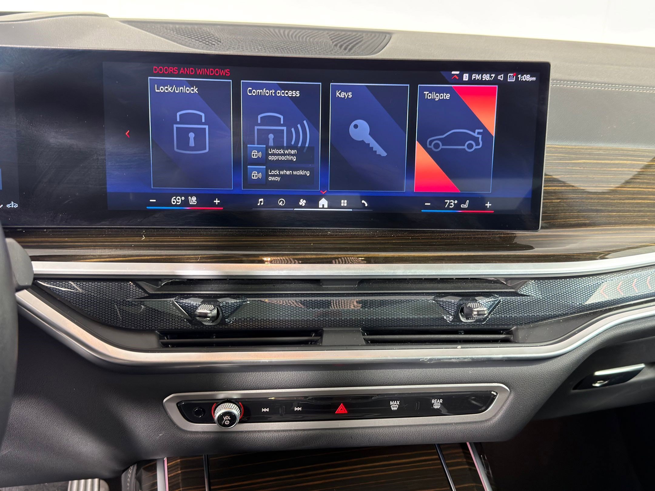 Used 2025 BMW X7 xDrive40i image 20