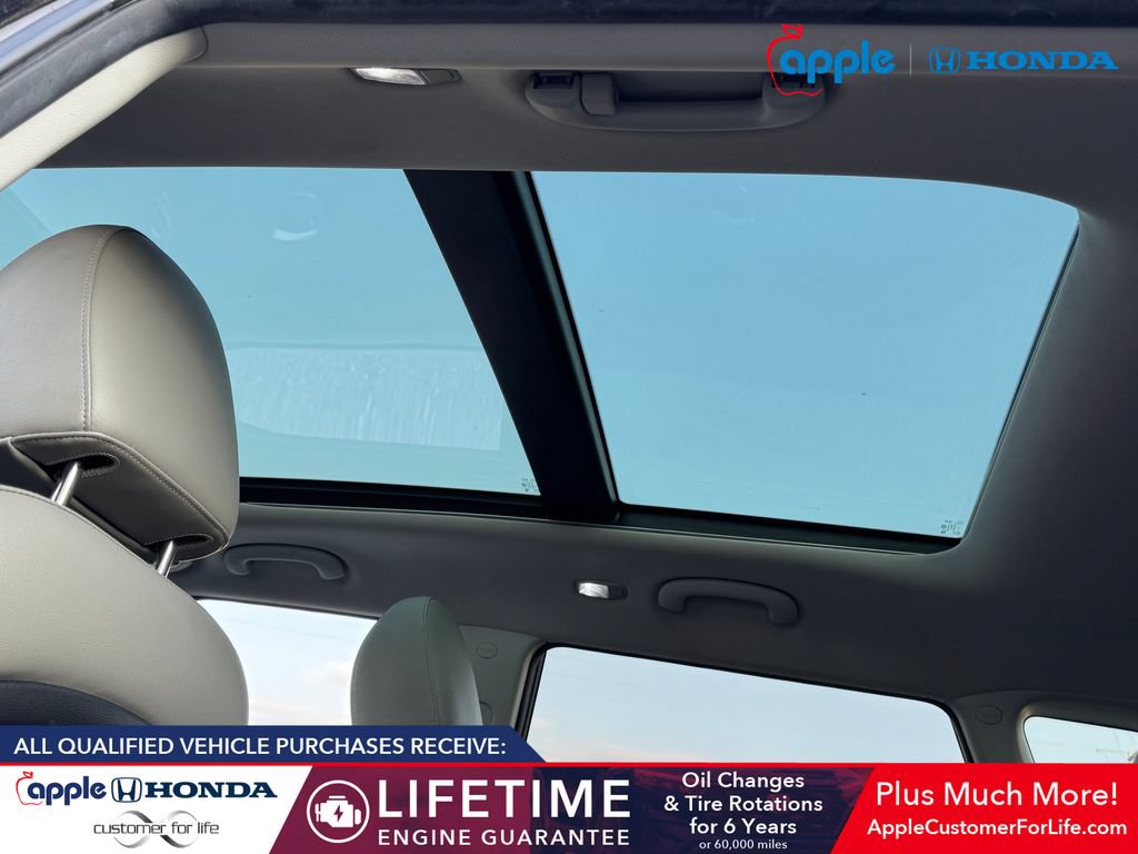 Used 2016 Kia Soul + w/ Primo Package FWD image 18