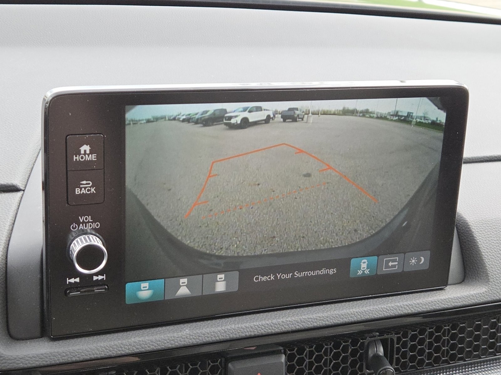 Used 2025 Honda CR-V EX-L image 9