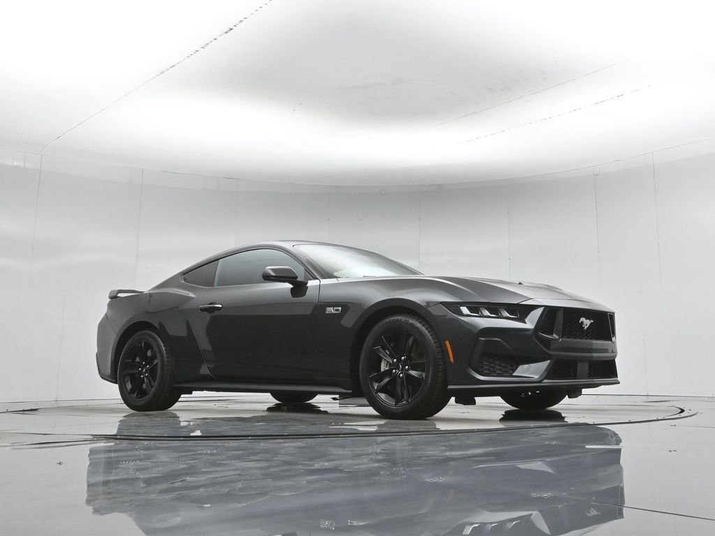 Used 2024 Ford Mustang GT image 4