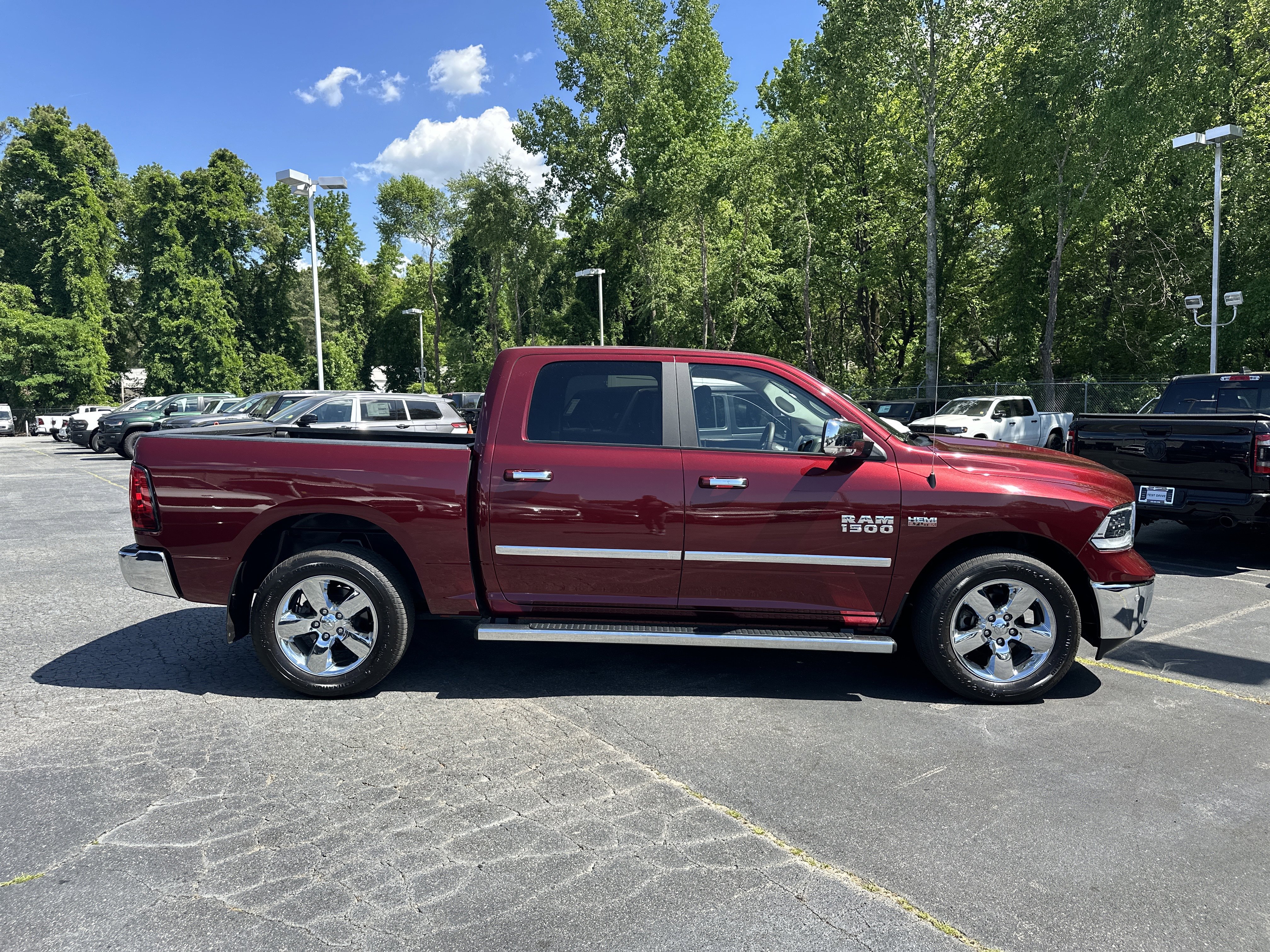 Used 2017 RAM 1500 Big Horn image 10